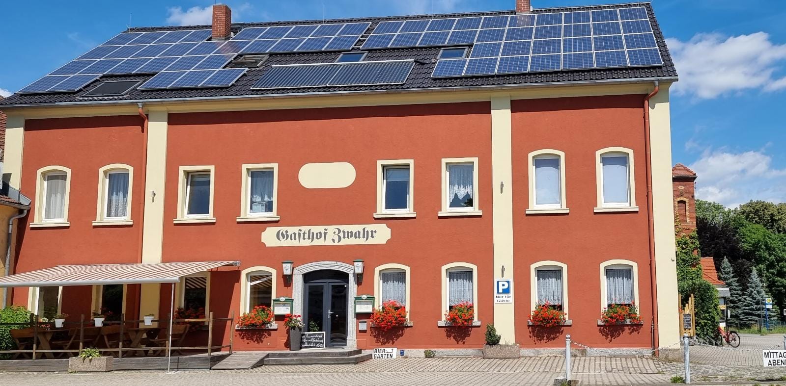 Gasthof Zwahr Außenansicht